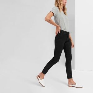 Everlane Black Mid-Rise Skinny jeans